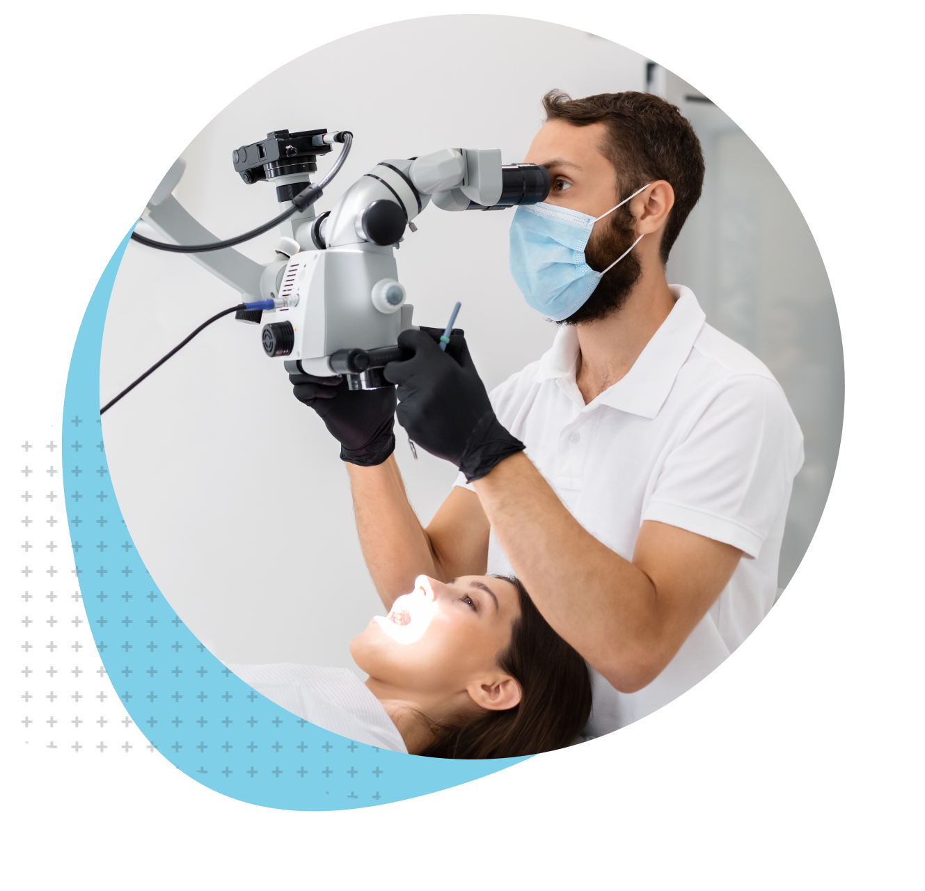 Dra. Nati Molineros con paciente